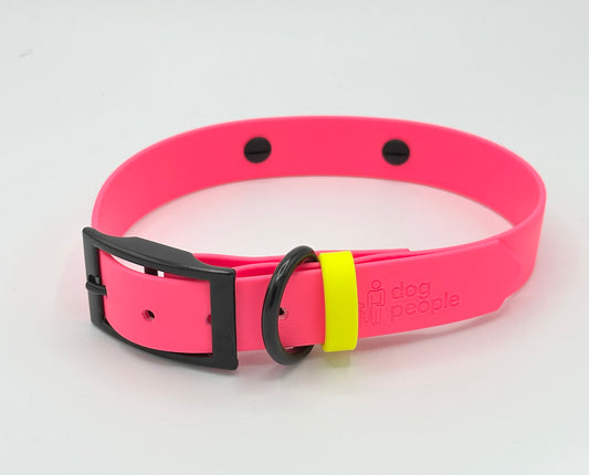 90’s Neon Buckle Collar