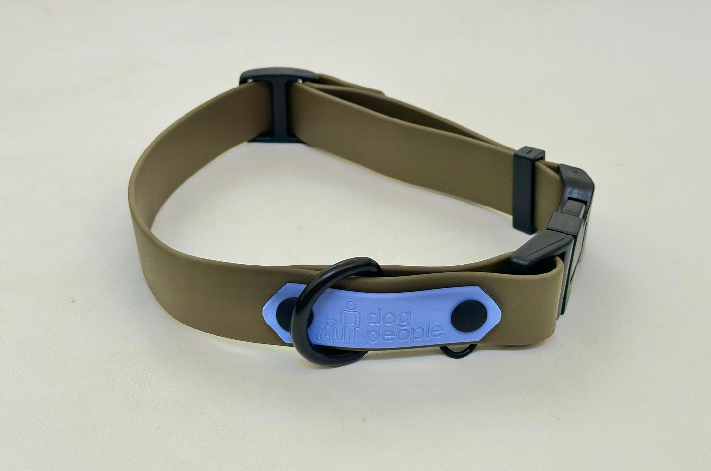 The Basic - Quick Release Collar - Black hardware