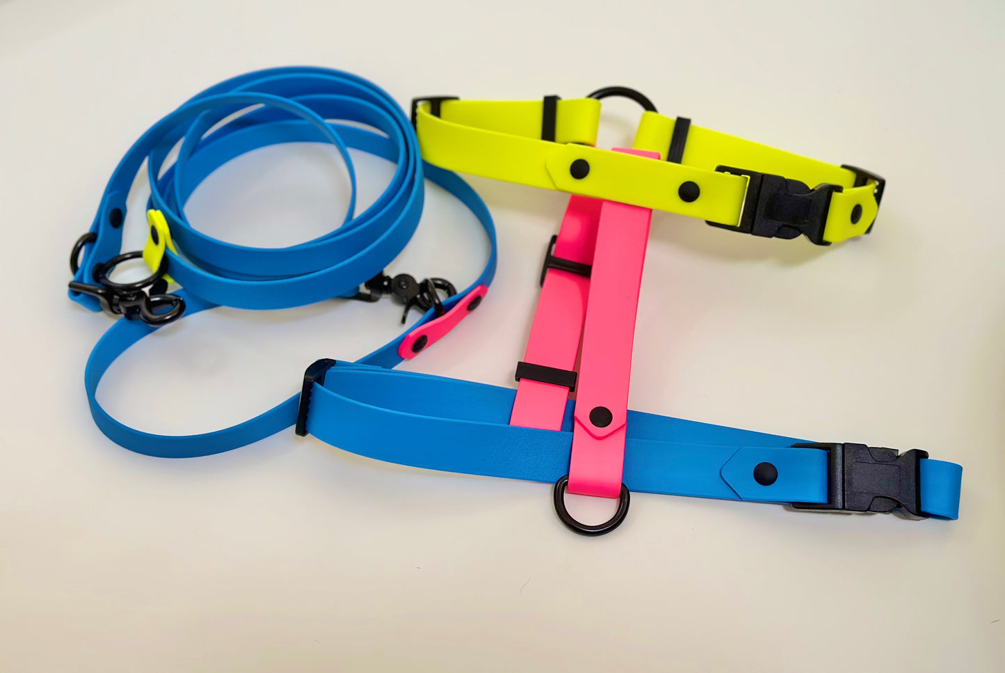 The 90’s Neon Harness